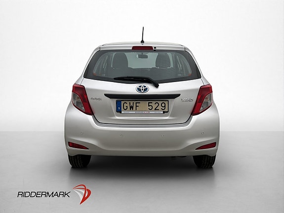 Toyota Yaris 6 of 23