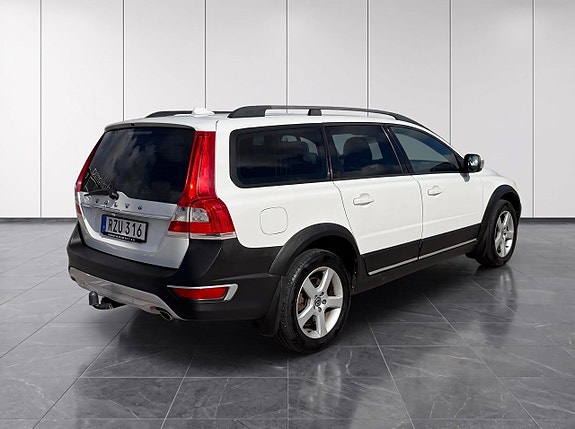 Volvo XC70 7 of 13