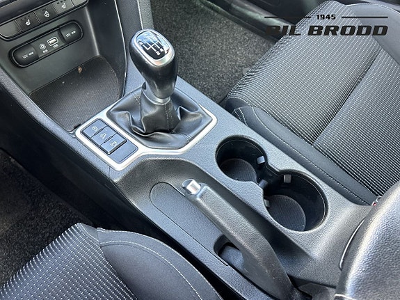 Kia Sportage 12 of 14