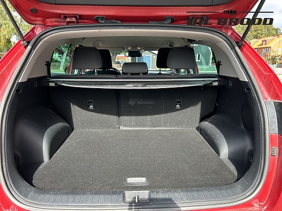 Kia Sportage 14 of 14