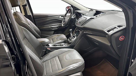Ford Kuga 3 of 9