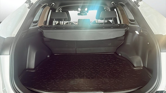 Toyota RAV4 12 of 16