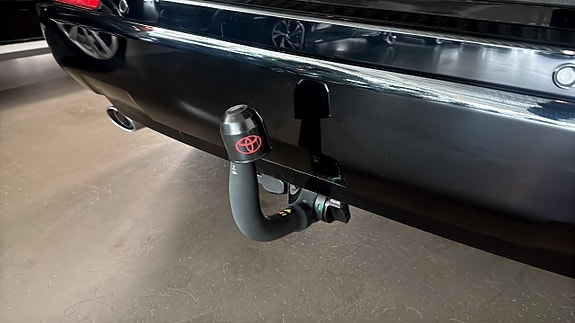 Toyota RAV4 14 of 16