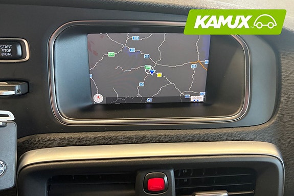 Volvo V40 Cross Country 17 of 20