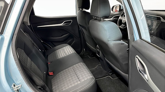 MG ZS EV 5 of 9