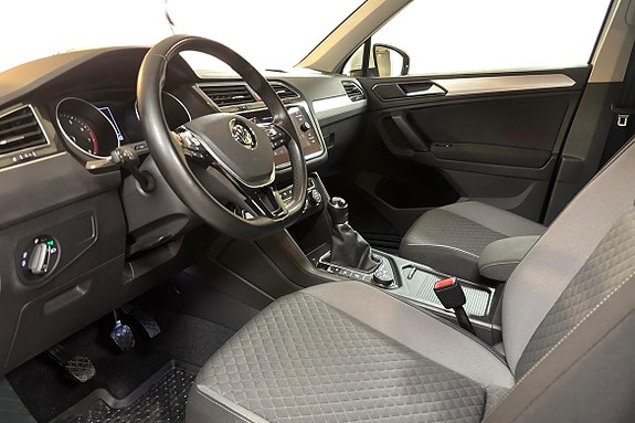 Volkswagen Tiguan 8 of 14