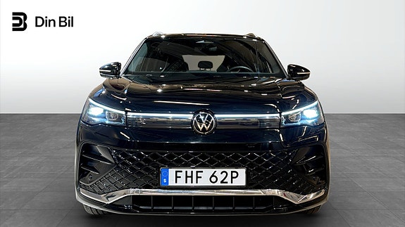 Volkswagen Tiguan 4 of 23
