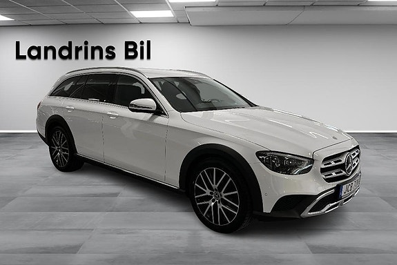 Mercedes-Benz E220 d 3 of 14