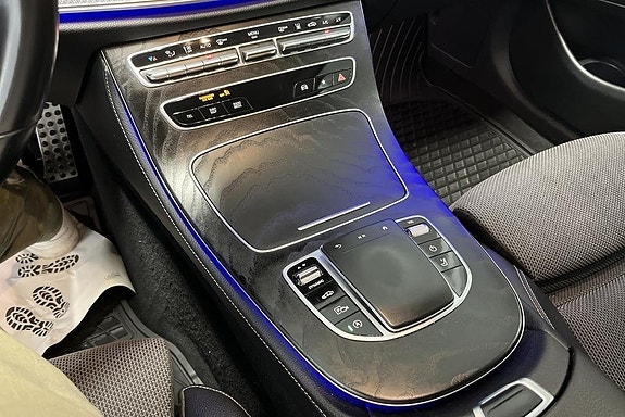 Mercedes-Benz E220 d 12 of 14