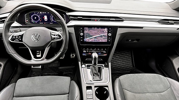 Volkswagen Arteon 10 of 12