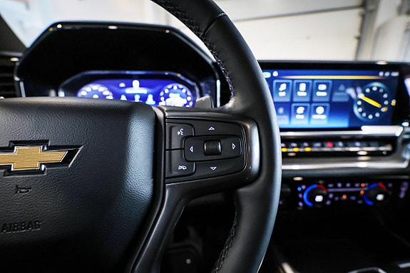 Chevrolet Silverado EV 21 of 30