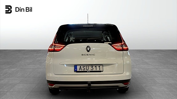 Renault D 5 of 19