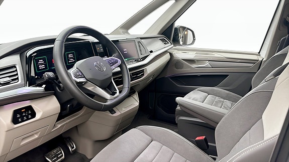 Volkswagen Multivan 7 of 12