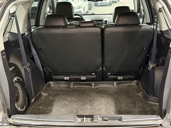 Mitsubishi Outlander 9 of 12