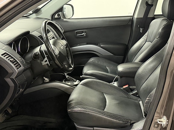 Mitsubishi Outlander 5 of 12