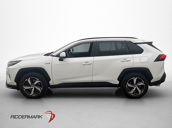 Toyota RAV4 4 of 30