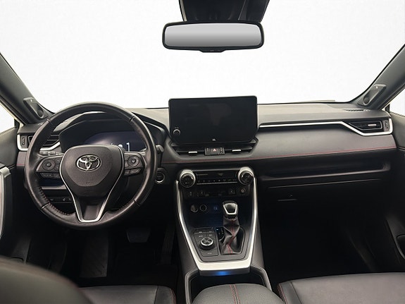 Toyota RAV4 15 of 30