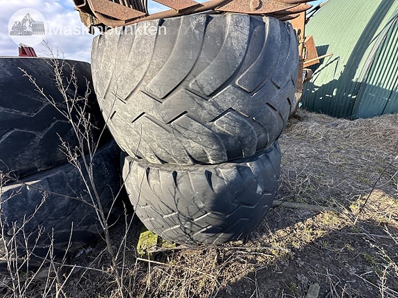 Hjullastardäck Trelleborg 680/55r26.5 5 of 11