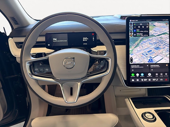 Volvo EX90 10 of 22