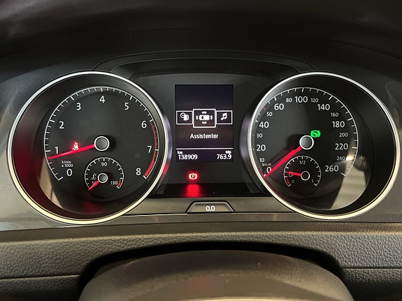 Volkswagen Golf I 21 of 24