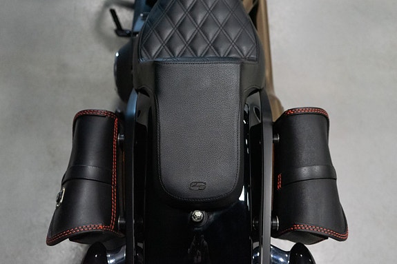 Harley-Davidson Fat Bob FXFBS 114 / Grym hoj med rätta tillvalen 13 of 16