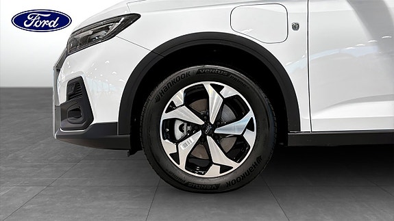 Ford Connect Tourneo 9 of 14