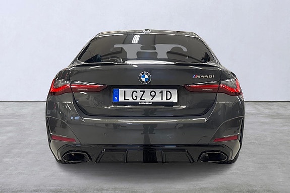 BMW M440i 5 of 25