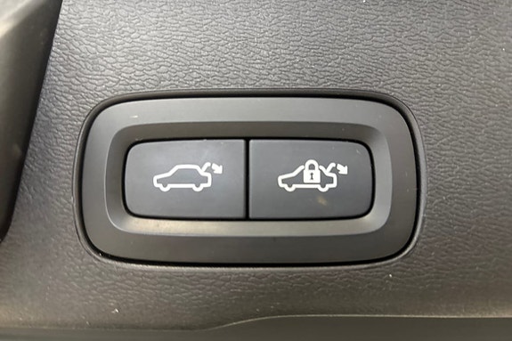 Volvo XC60 18 of 24