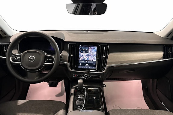Volvo V90 5 of 17