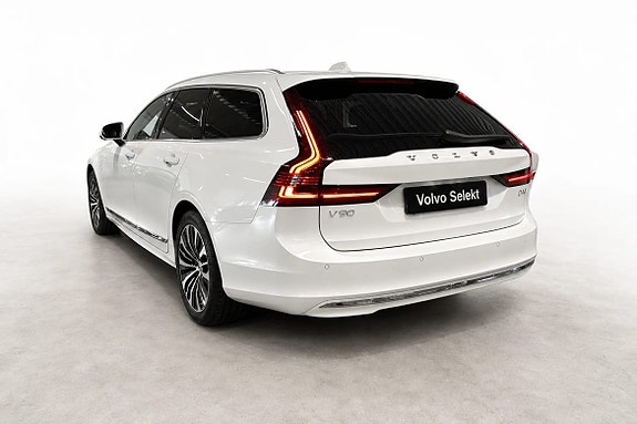 Volvo V90 3 of 17
