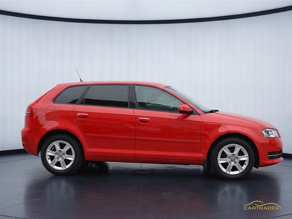 Audi A3 3 of 13