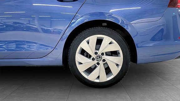 Volkswagen Golf I 6 of 18