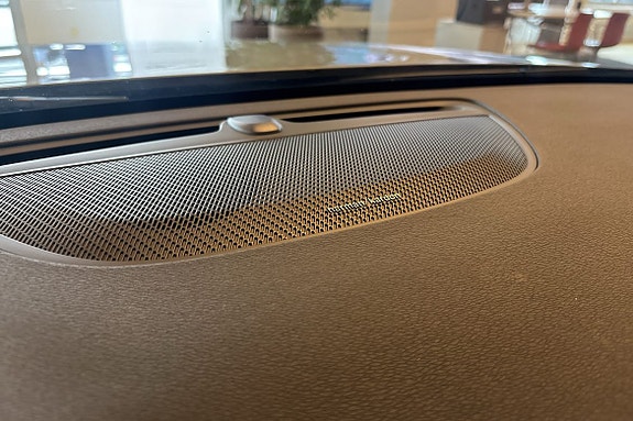 Volvo V90 24 of 25