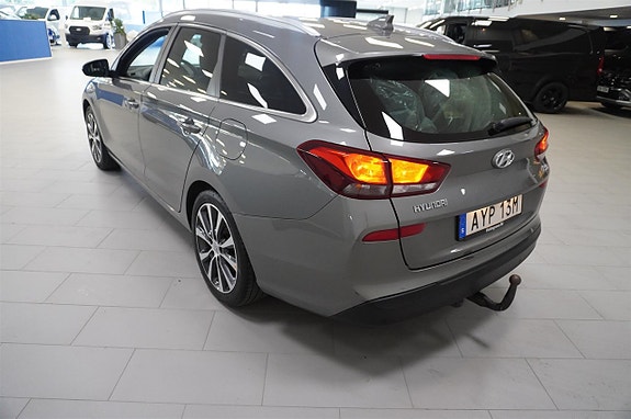 Hyundai i30 3 of 9