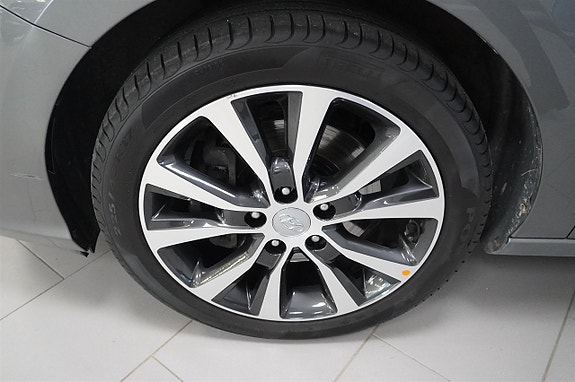 Hyundai i30 6 of 9
