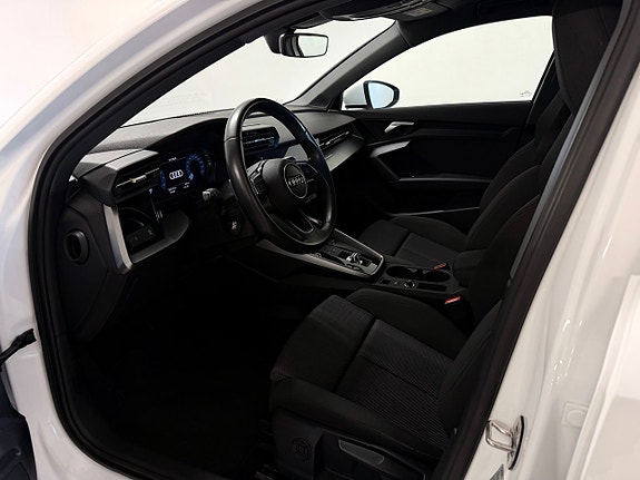 Audi A3 8 of 13