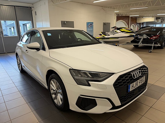 Audi A3 6 of 13
