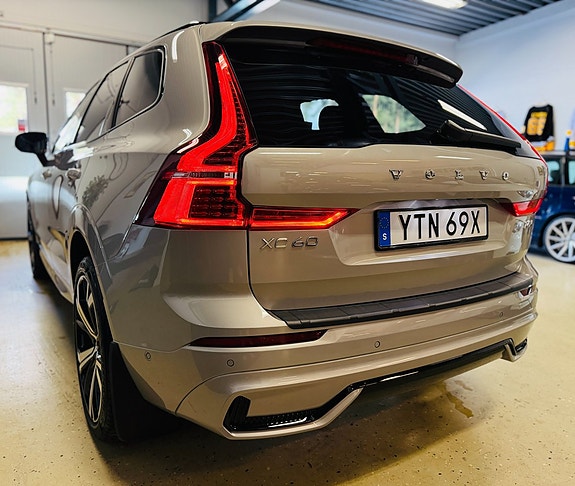 Volvo XC60 6 of 26