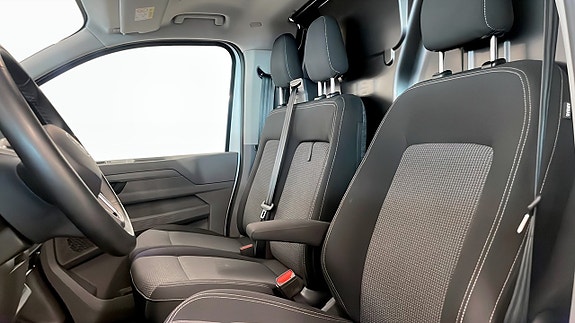 Volkswagen Transporter 12 of 15