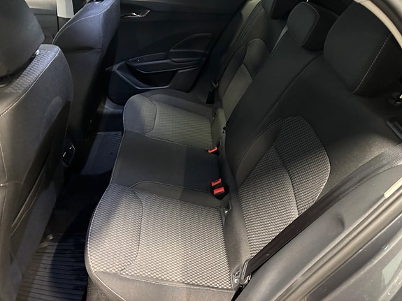 Skoda Fabia 5 of 8