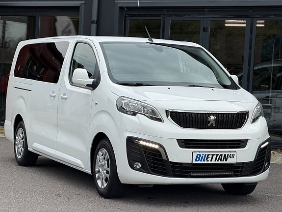Peugeot Traveller 2 of 19