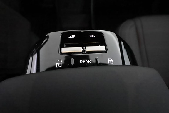 Volvo EX30 12 of 30