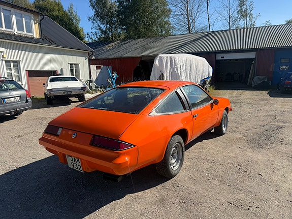 Chevrolet Monza 2 of 6
