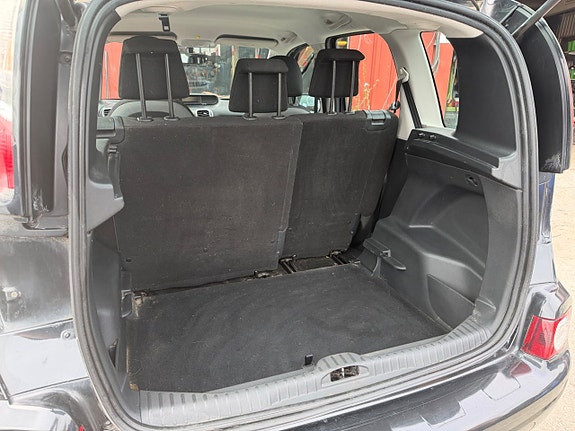 Citroen C3 Picasso 24 of 28