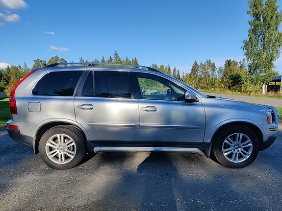 Volvo XC90 5 of 14