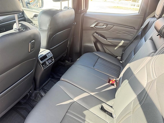 Isuzu XRX 5 of 5