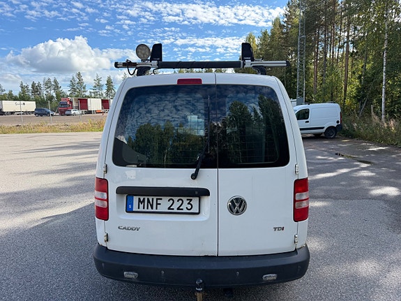 Volkswagen Caddy Maxi 5 of 21