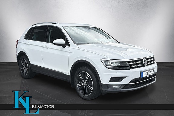 Volkswagen Tiguan 2 of 17
