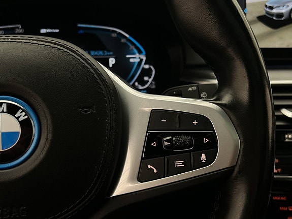 BMW 530e 21 of 30