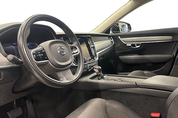Volvo V90 8 of 21